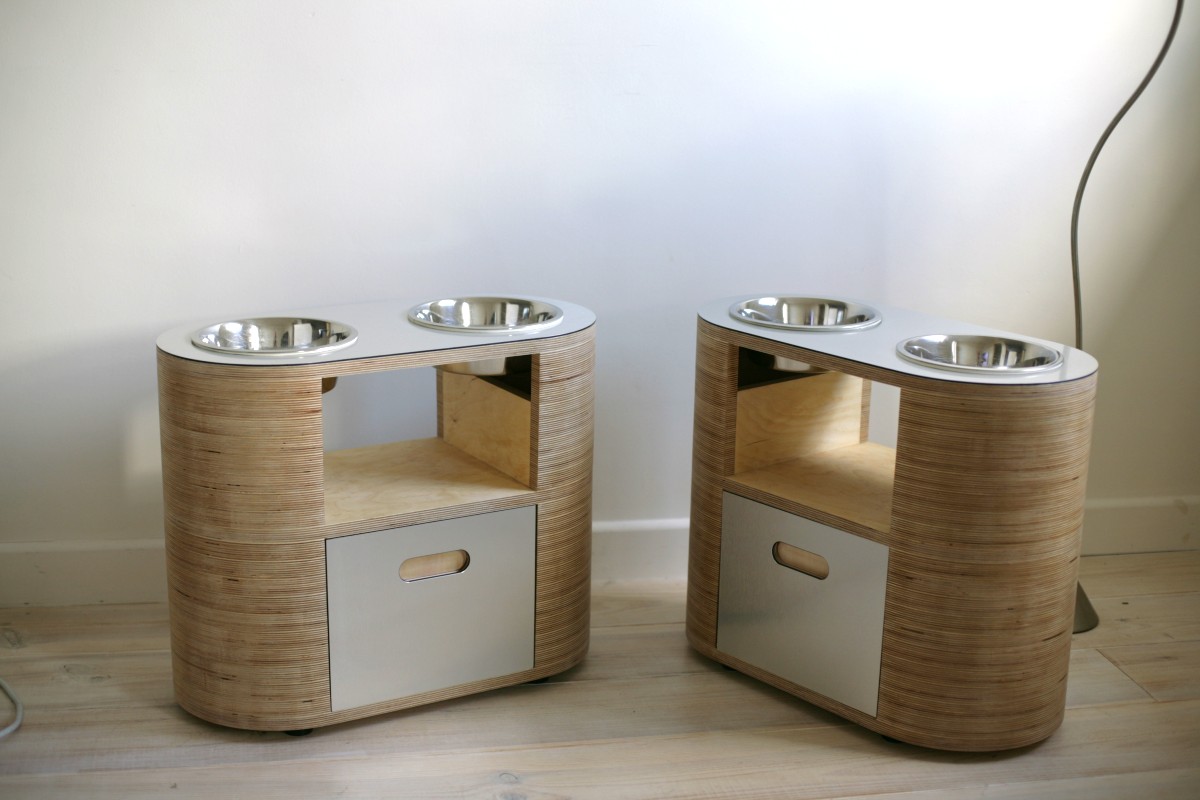 Plywood dog feeders